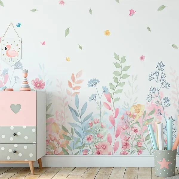 Aquarela Floral — ambiente com o papel de parede aplicado